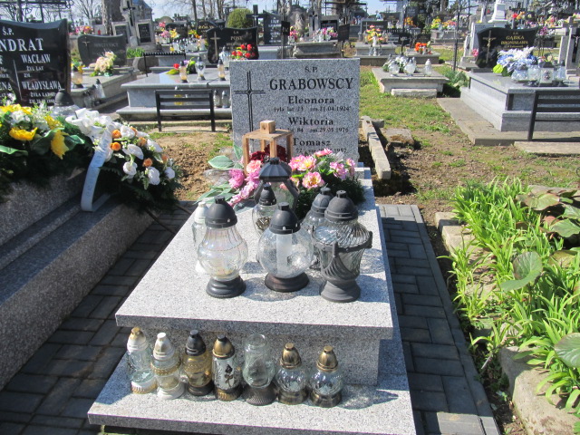 Grób Tomasz Grabowski